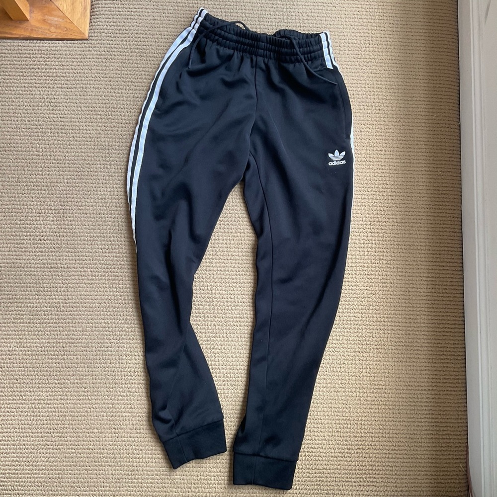 Classic Adidas Sweatpants Size S